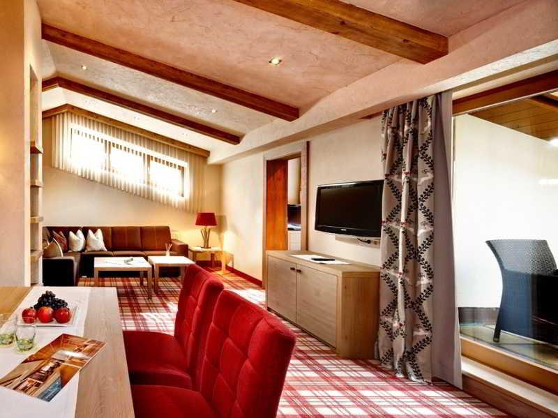 Hotel Berghof Crystal Spa & Sports Tux Eksteriør billede