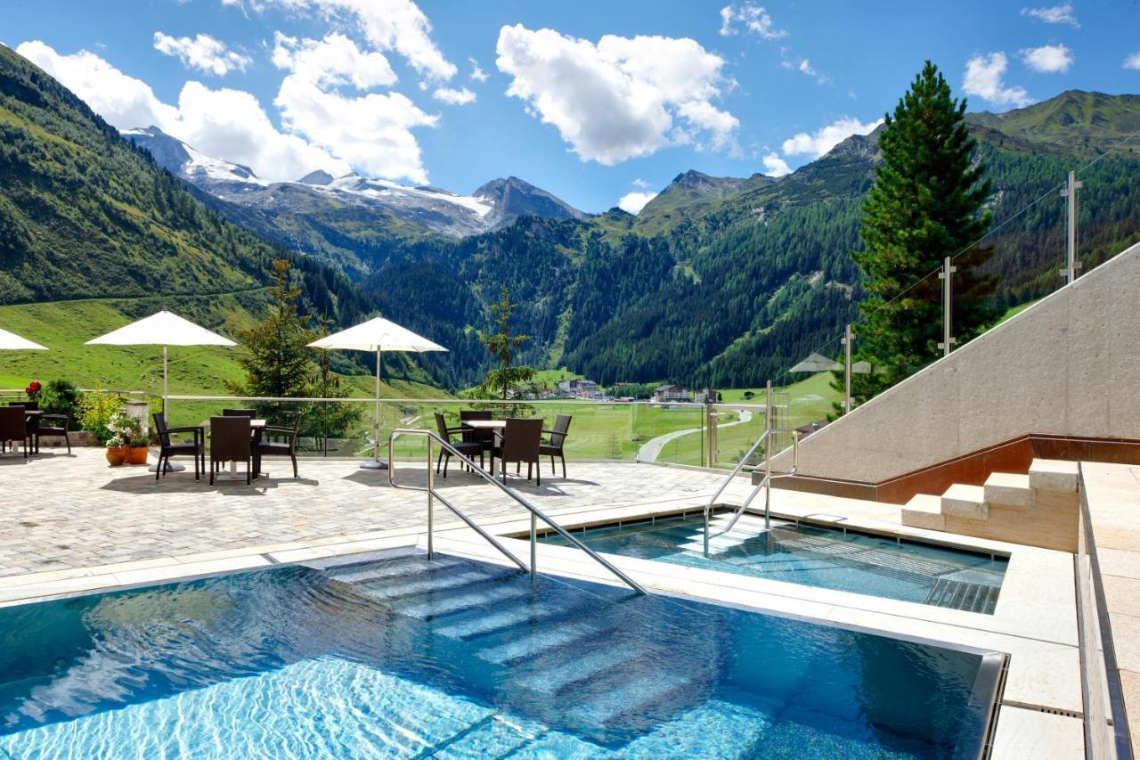Hotel Berghof Crystal Spa & Sports Tux Eksteriør billede