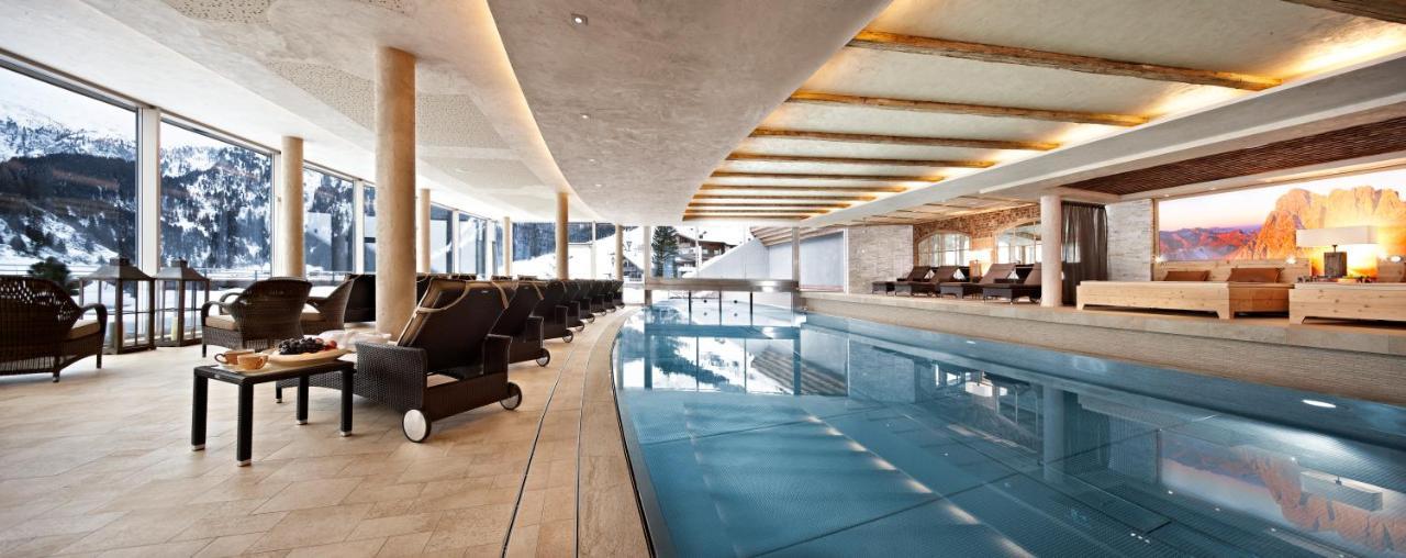 Hotel Berghof Crystal Spa & Sports Tux Eksteriør billede